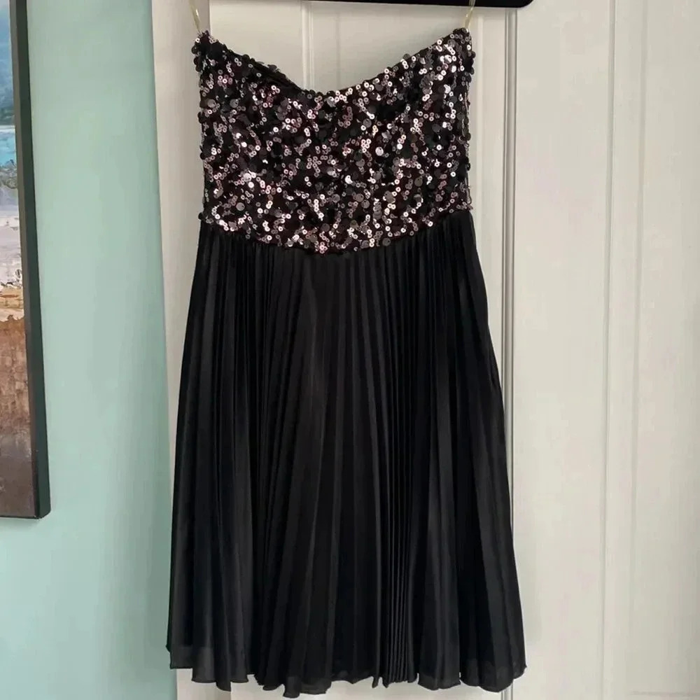 Charlotte Russe Strapless Sequin Bust Black and Pink Fit & Flare Mini Dress M - Picture 8 of 15